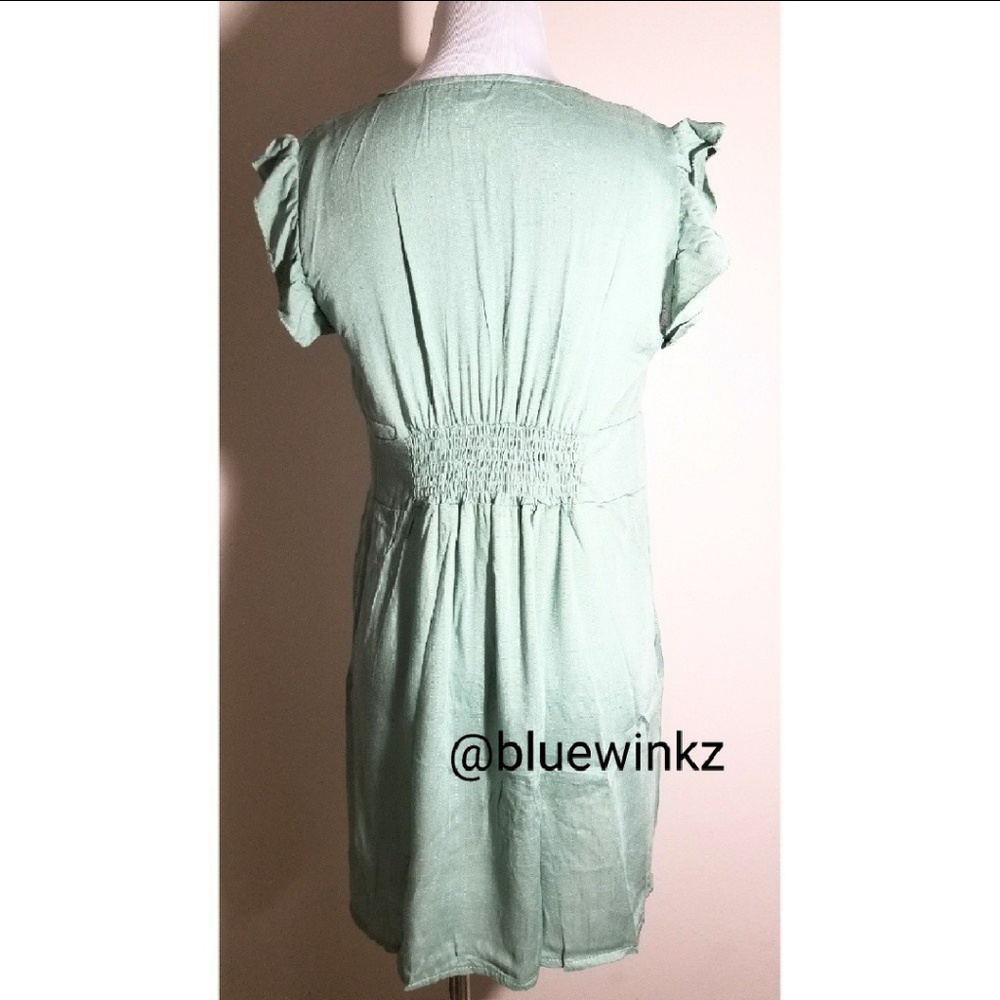 💮Dusty Green Buttoned-Up Dress - Picture 5 of 7